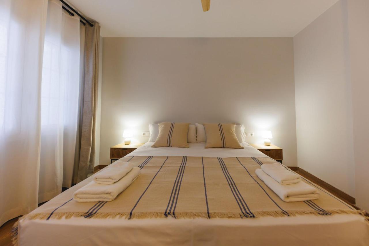 Bravissimo Figuerola, Spacious 3-Bedroom Apartment Gérone Extérieur photo
