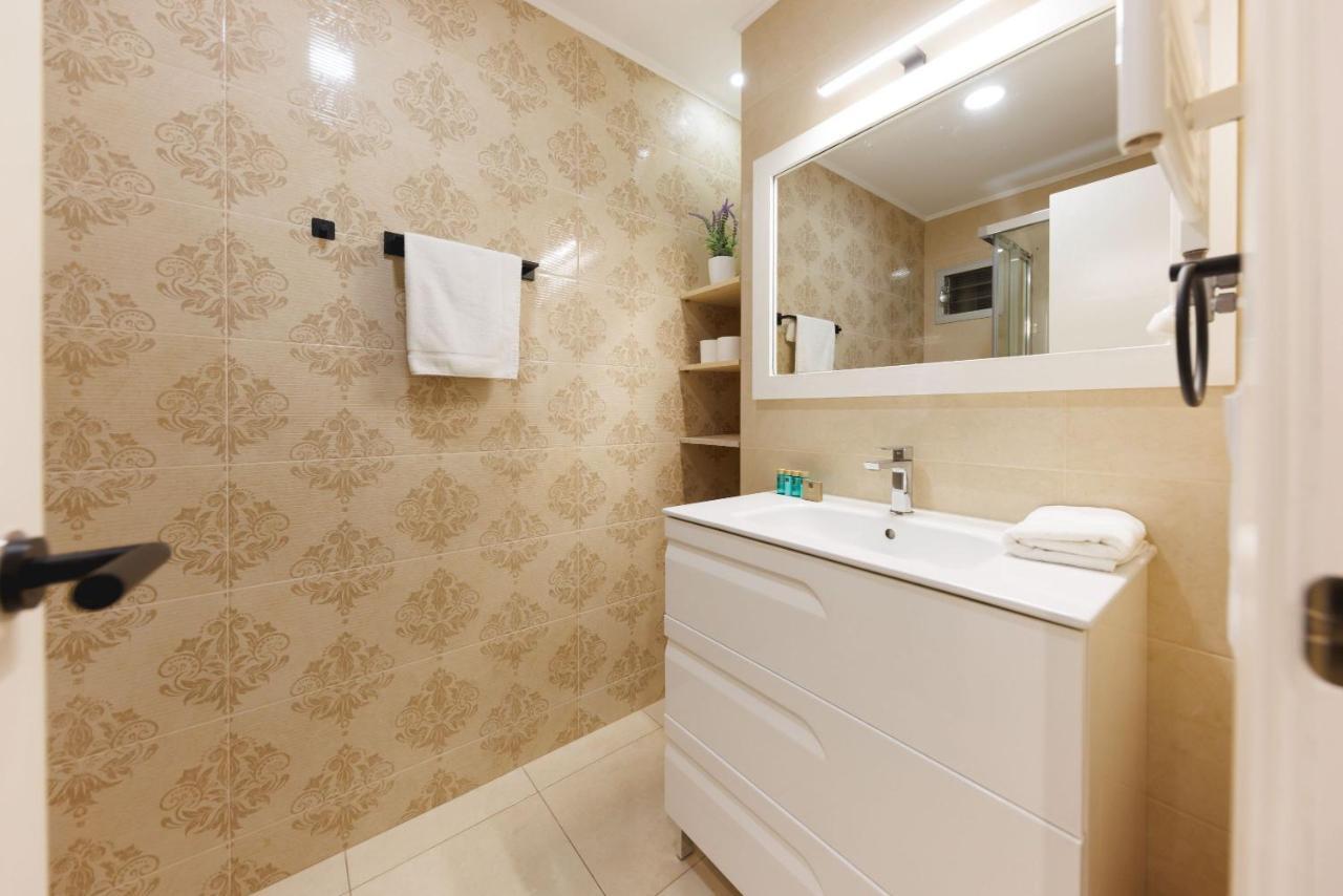 Bravissimo Figuerola, Spacious 3-Bedroom Apartment Gérone Extérieur photo